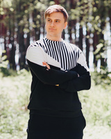 BLACK UNISEX TRIANGLE RAYS SWEATER FOR HIM