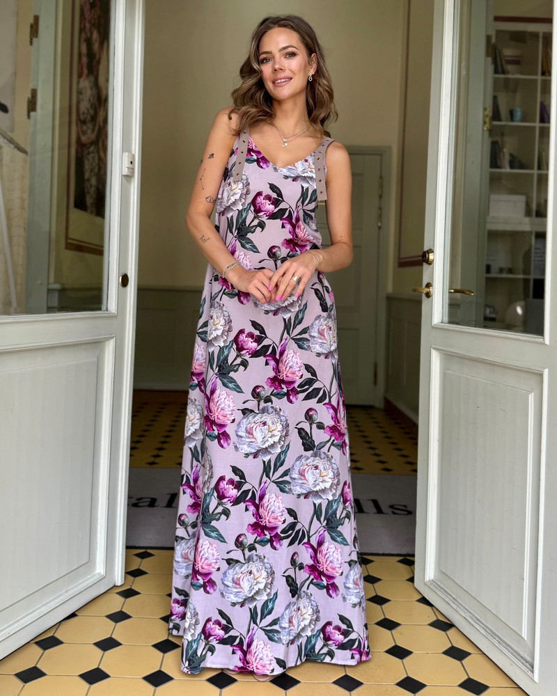 SPIRIT MAXI DRESS PEONY