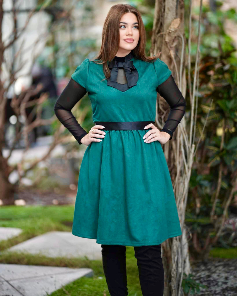 DOLLABLE DRESS SUEDE GREEN