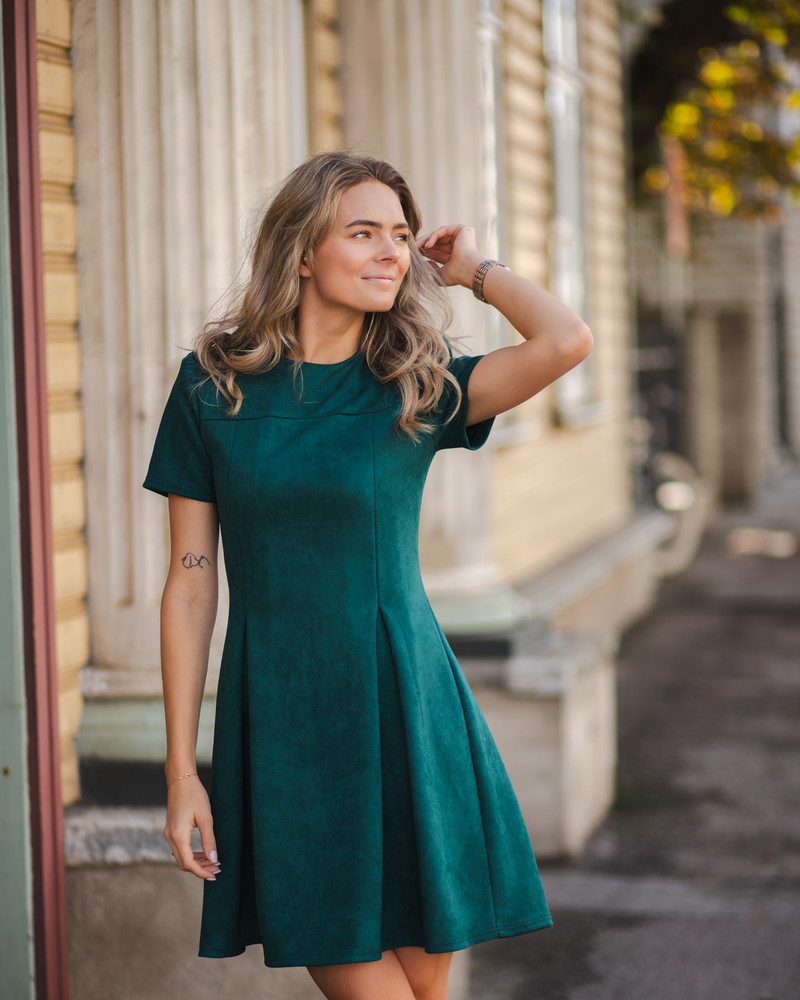 DOLL MINI DRESS SUEDE GREEN