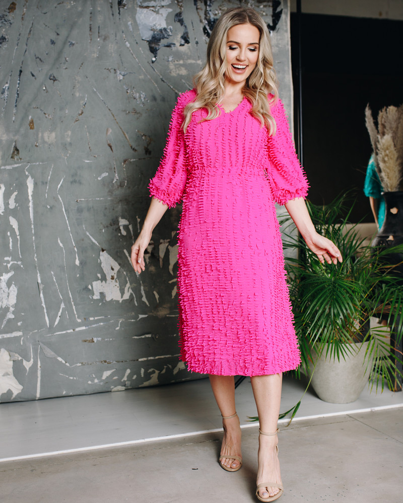 FRINGE PUFF SLEEVES MIDI DRESS FUCHSIA