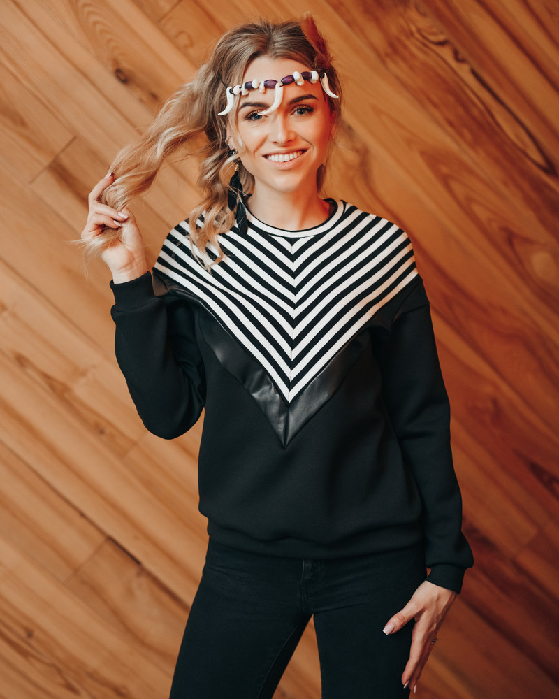 BLACK WHITE STRIPE LEATHER SWEATSHIRT BLACK