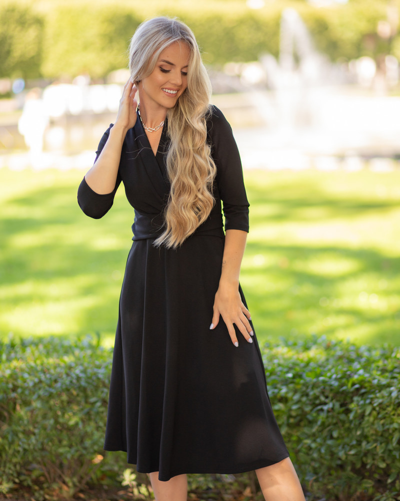 ELEGANT MIDI DRESS BLACK Krepp