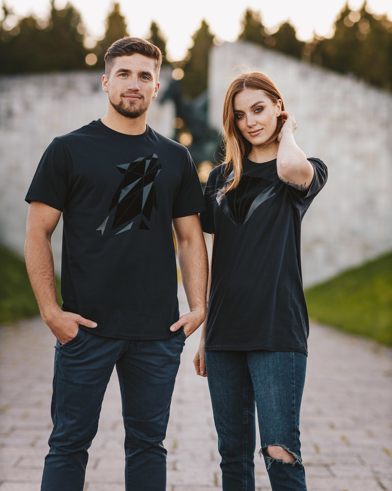 WOLF UNISEX T-SHIRT BLACK