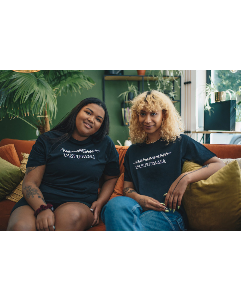 VASTUTAMA BLACK T-SHIRT