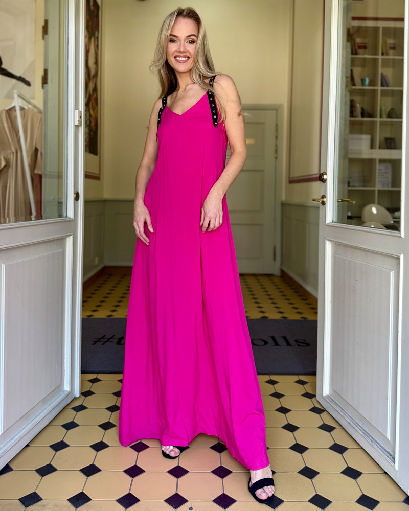 SPIRIT MAXI DRESS MAGENTA ROSE