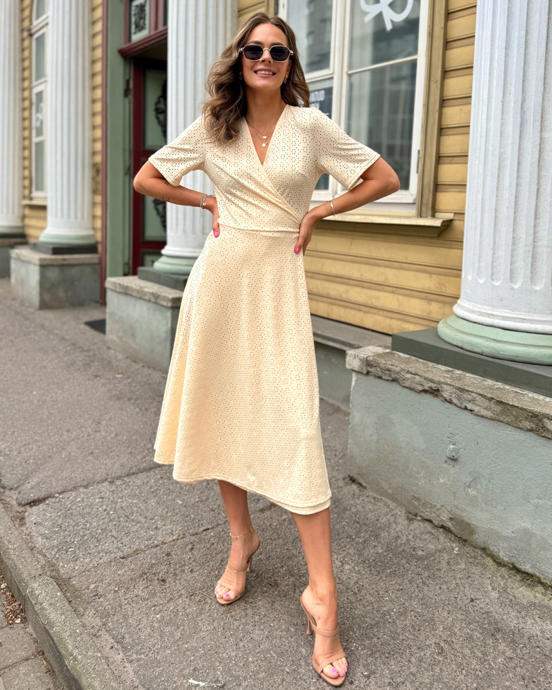 FLOWER MIDI DRESS YELLOW