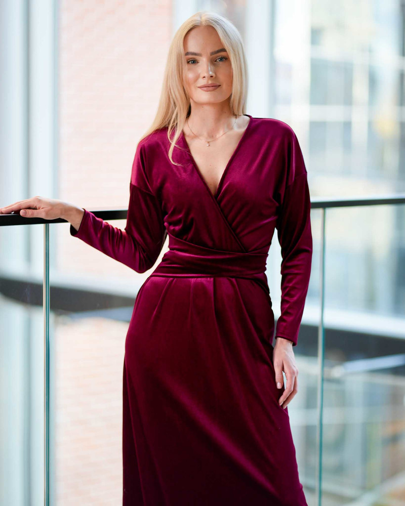 TIMELESS MAXI DRESS VELVET BORDEAUX