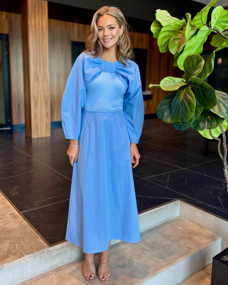 DOLLISH MIDI DRESS BLUE