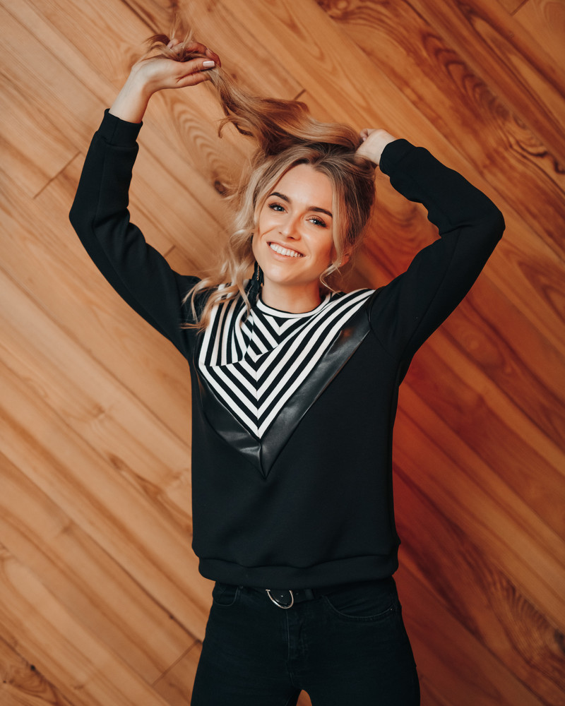BLACK WHITE STRIPE LEATHER SWEATSHIRT BLACK