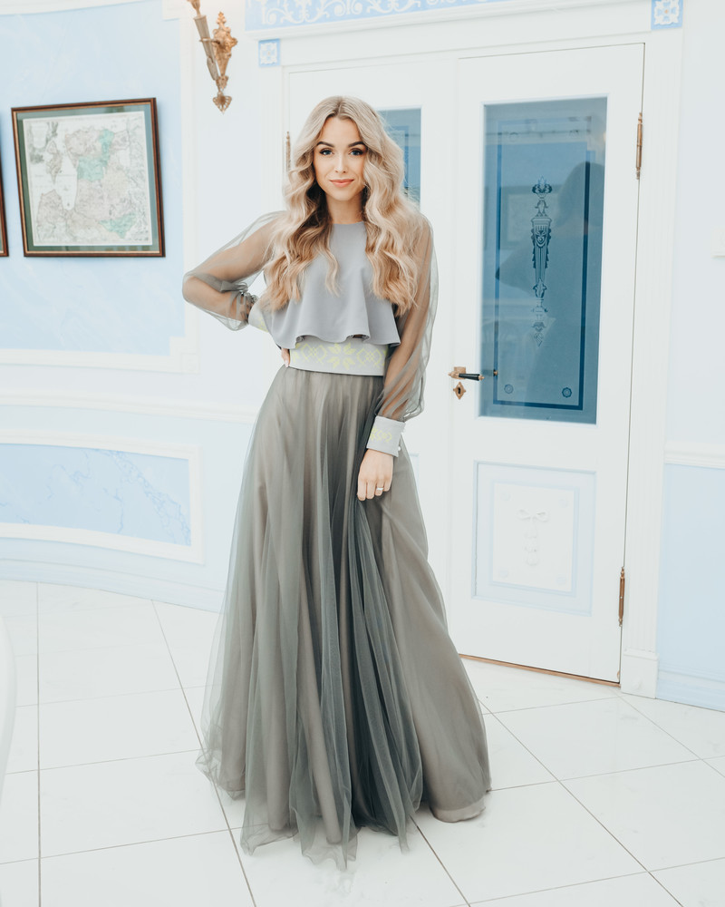 GREY MESH MAXI SKIRT WITH LIME EMBROIDERY BELT