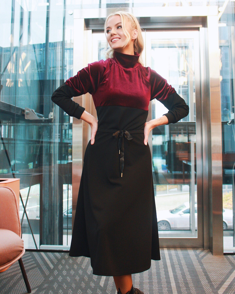 TURTLENECK JUMPER MIDI DRESS BORDEAUX BLACK