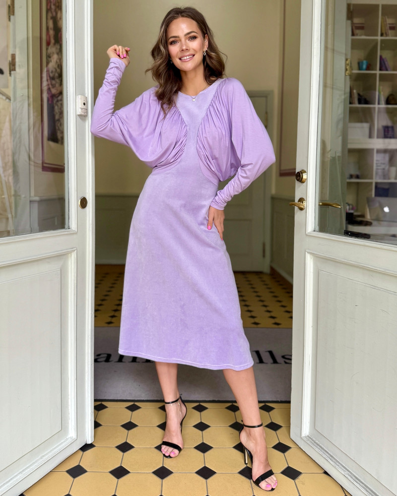 PARROT MIDI DRESS LILAC