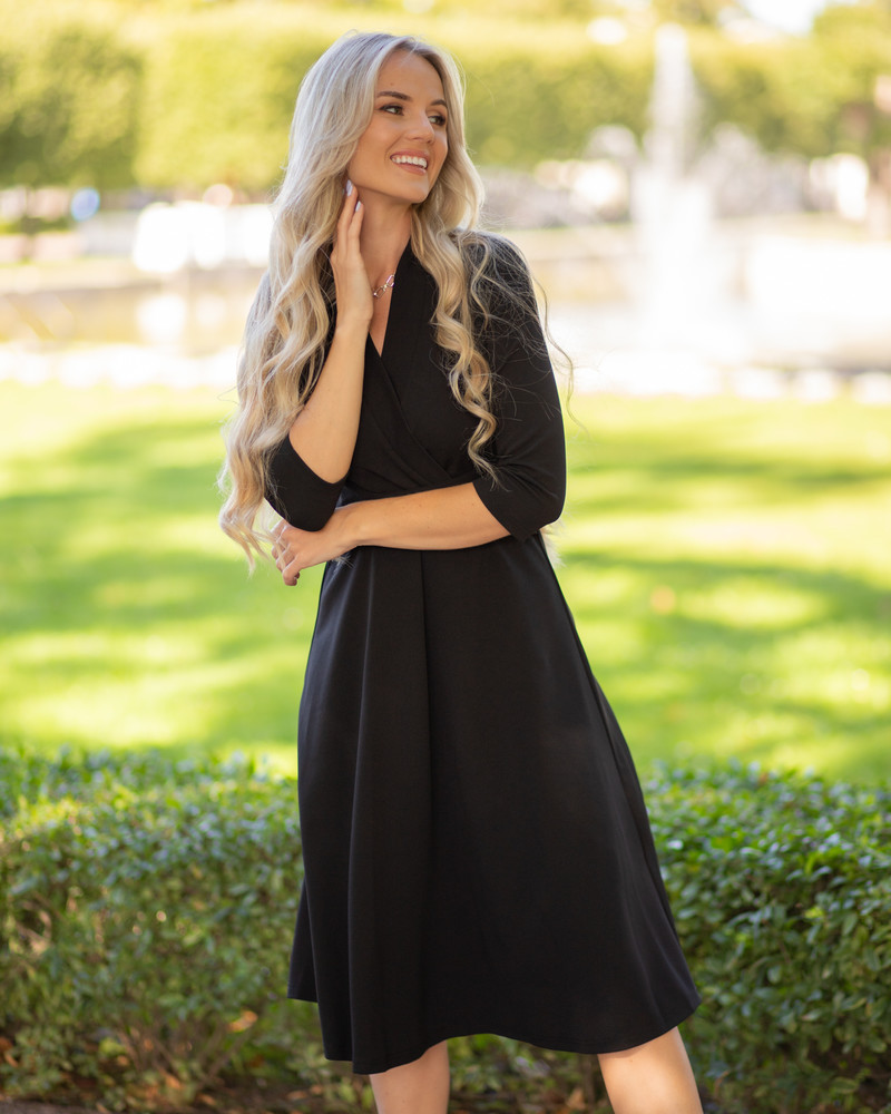 ELEGANT MIDI DRESS BLACK Krepp