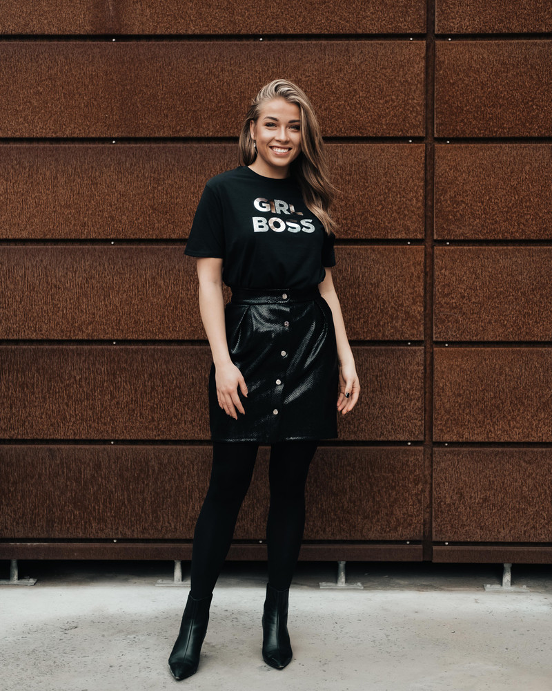 Silver Girl Boss black T-shirt