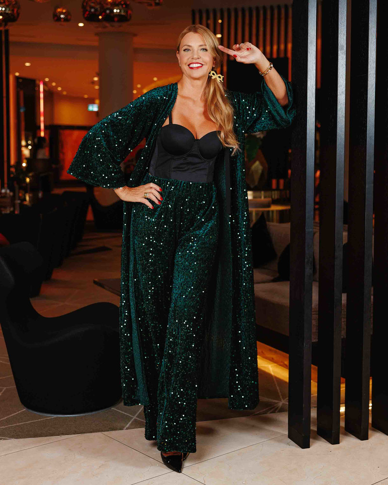 SEQUIN DIVA KIMONO GREEN