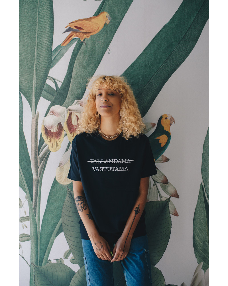 VASTUTAMA BLACK T-SHIRT