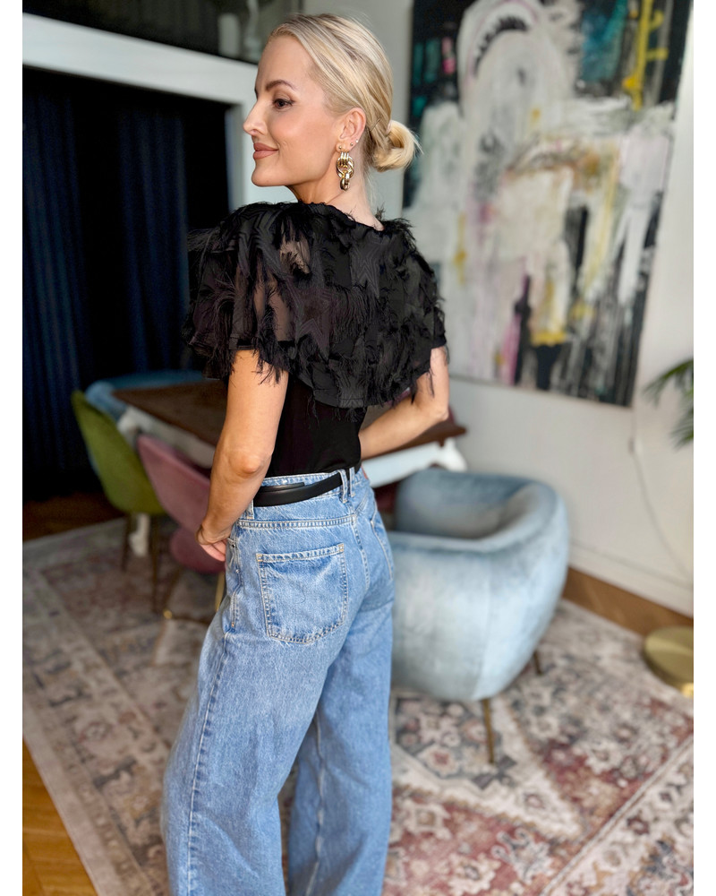 FRINGE SLEEVE CAPE T-SHIRT BLACK