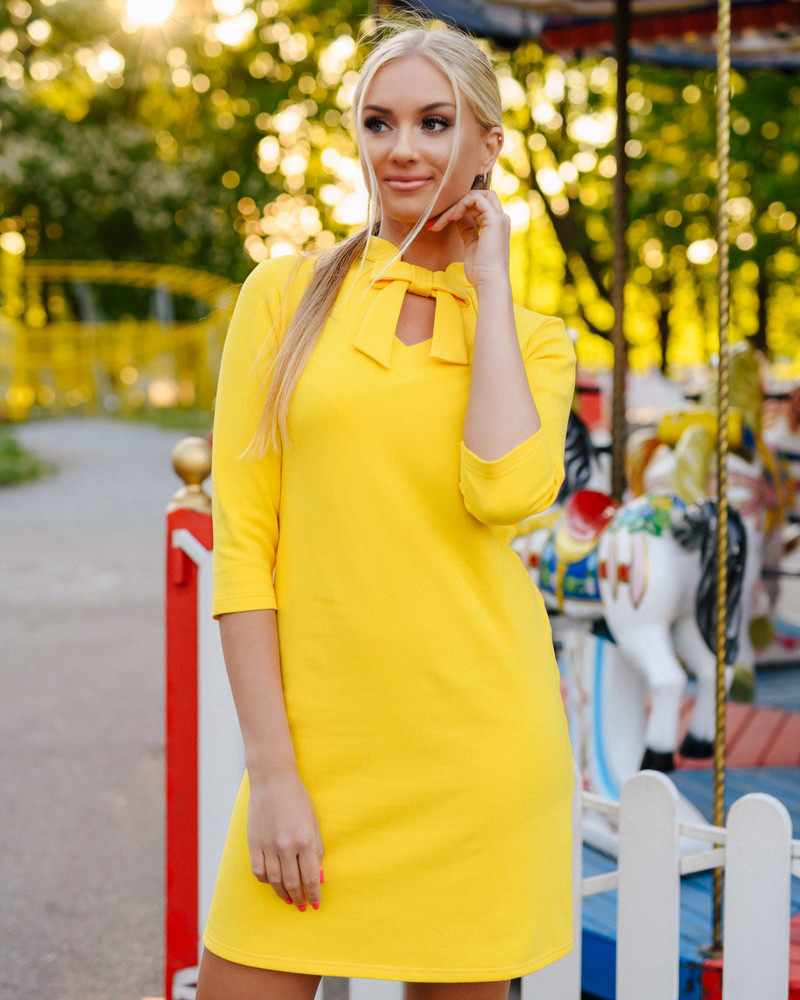 DOLLABLE SWEATER DRESS YELLOW