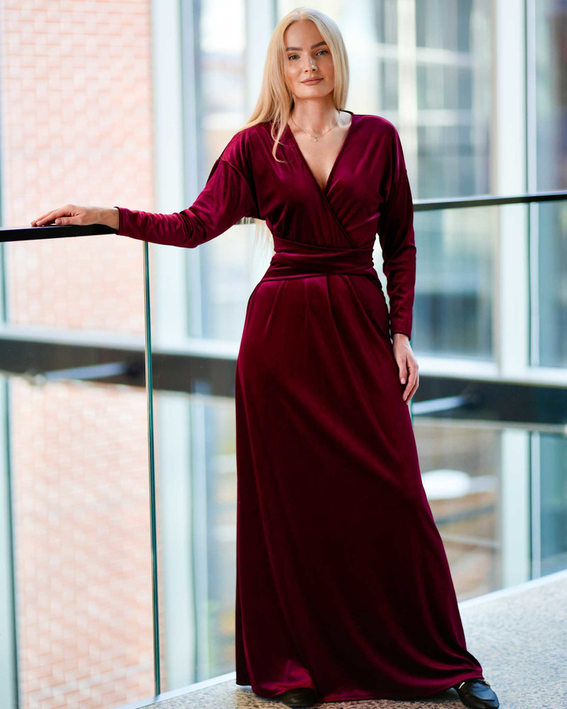 TIMELESS MAXI DRESS VELVET BORDEAUX