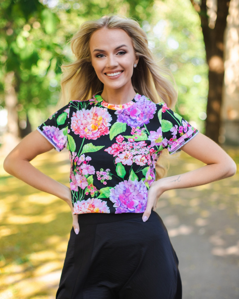 HORTENSIA T-SHIRT BLACK