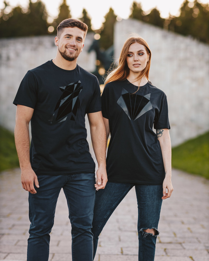 WOLF UNISEX T-SHIRT BLACK