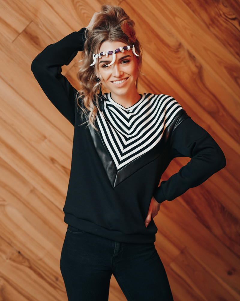 BLACK WHITE STRIPE LEATHER SWEATSHIRT BLACK