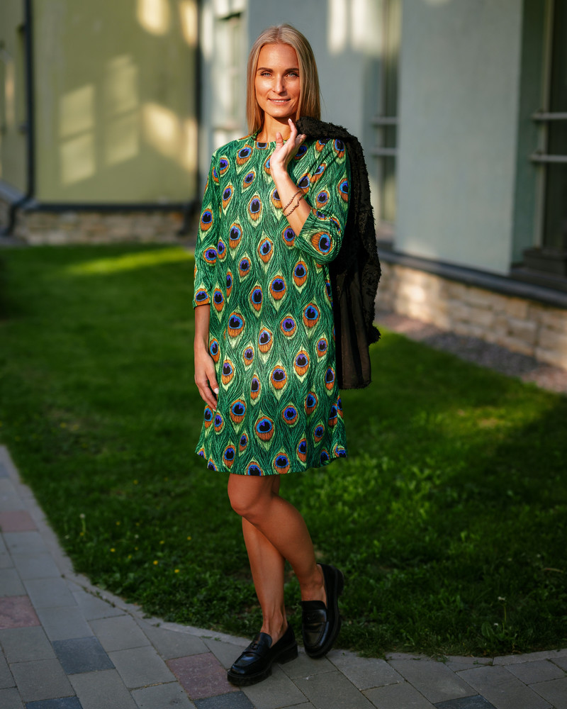 PEACOCK QUARTER DRESS GREEN