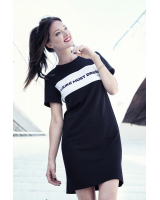 CUSTOM SLOGAN - VÄIKE MUST DRESS