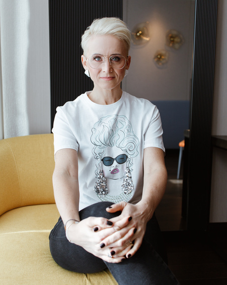 COOL EARRINGS OVERSIZE T-SHIRT WHITE