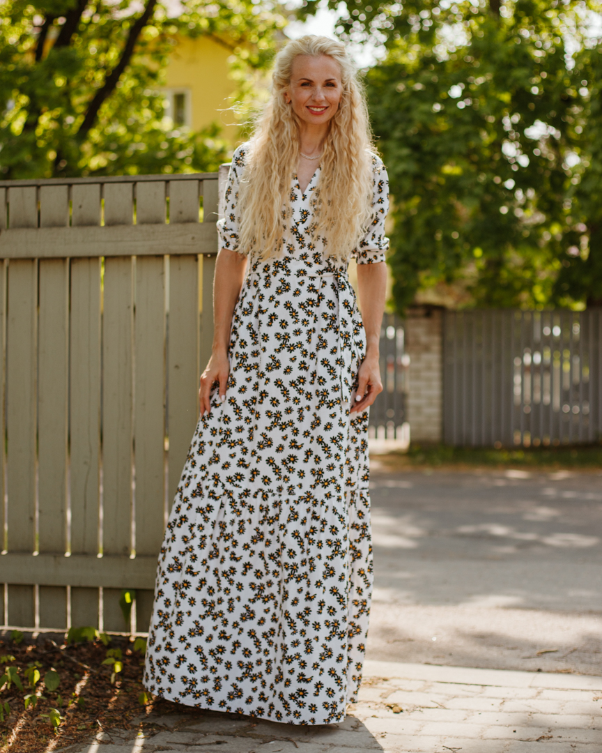 Floryday white hotsell maxi dress